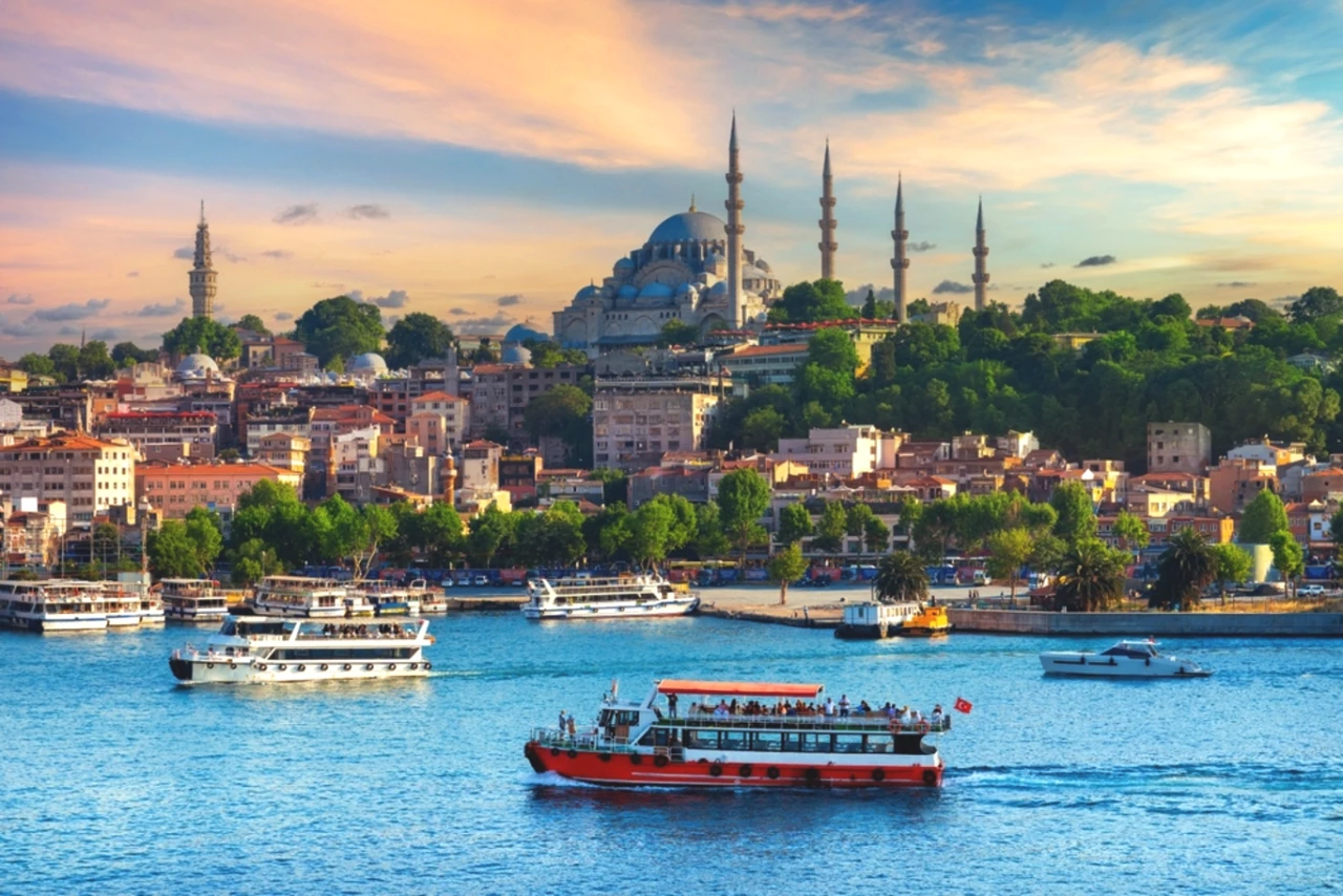 Herkes Memleketine Dönse Türkiye'nin En Kalabalık İli Hangisi Olurdu? TÜİK Verisi Şaşırttı: İstanbul Sadece 3'üncü, Malatya 20'nci Sırada