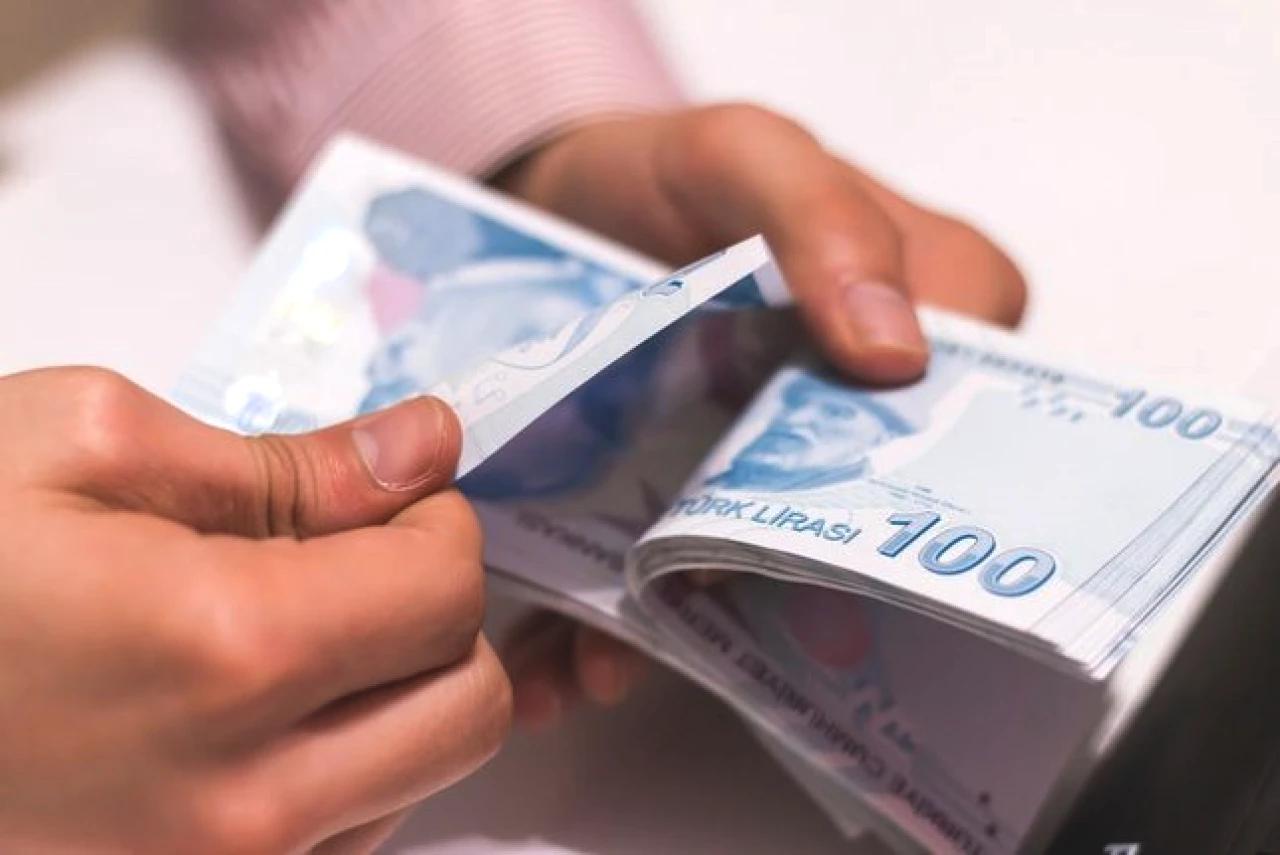 Üniversiteliye Günlük 1.375 TL! İŞKUR Gençlik Programı Başvuru Şartları